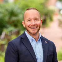 Gregory Schneider