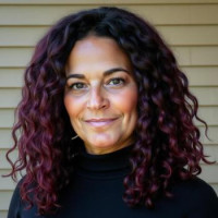 Shari Fox