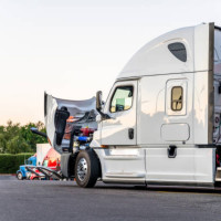 24/7 Truck & Trailer Road Service