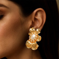 Shop The Glamsutra – Elegant Earrings, Necklaces & Bracelets