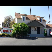 New Kansan Motel