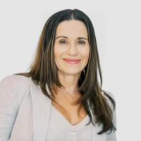 Maggi Kelly Costello