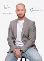 Adam Moore Realtor