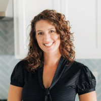 Alison Borrelli
