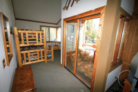 Mountainback #63 Loft Den