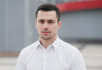 What does a Shopify website development company do?