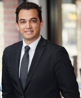 Arash Law: Roberto Dominguez, Esq.
