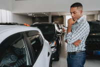 YOOS AUTO LLC