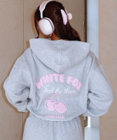 Casual Yet Stylish White Fox Hoodie Outfits