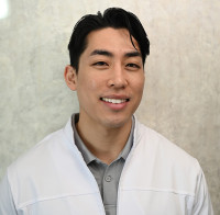 Dr. Alex Seok Jun Lee, DMD, M.B.S