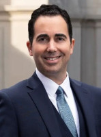 Brian Beecher, Esq. - Voz Legal