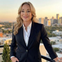 Tina Lucarelli
