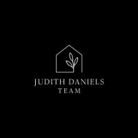 Judith Daniels Team