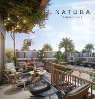 What is the lifestyle of residents living in the Damac Natura?