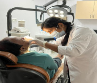 dental clinic near me
