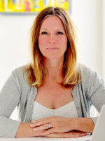 Roxanne Hale