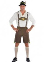 Bavarian Attire: Authentic Men's Lederhosen