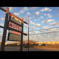 Rustic Motel Rolla
