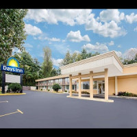 Bristol Parkway inn