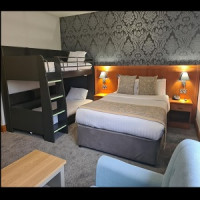 Leitrim Marina Hotel