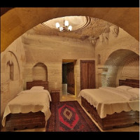 Family Cave Suite Hotel