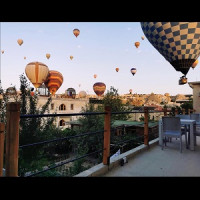 Falcon Cave Suites