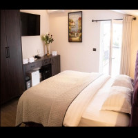 Venis Hotel