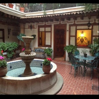 Hotel Los Escudos