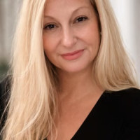 Gina Virgona - Rewold