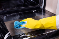 What does self cleaning oven do