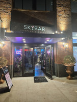 Skybar Rooftop & Lounge