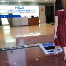 Shoe sole cleaner machine