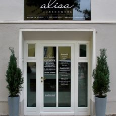 Alisa Hubschwerk Shellac Waxing Sugaring & Kosmetikstudio Munchen Schwabing